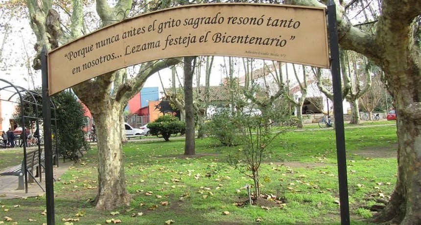 Limpieza de la Plaza de la Autonomía