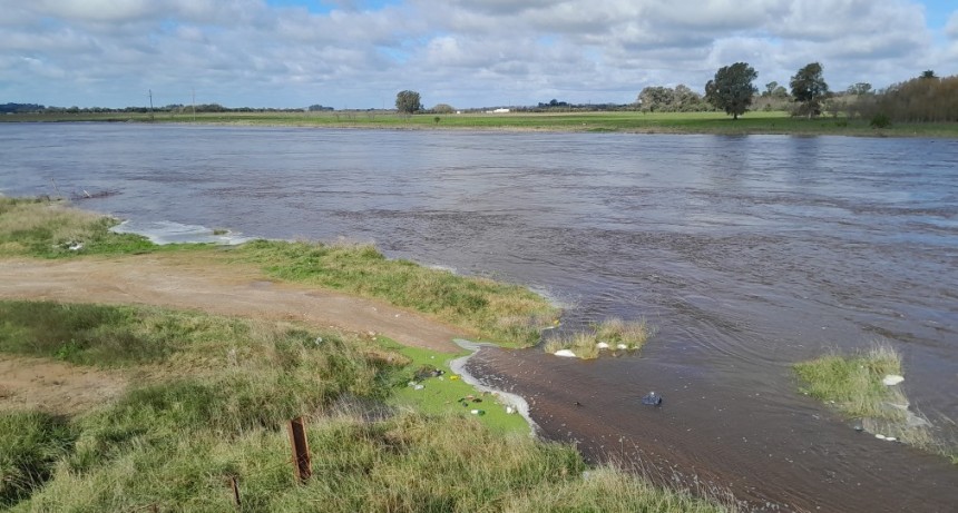 Vuelve el agua a las lagunas de Lezama
