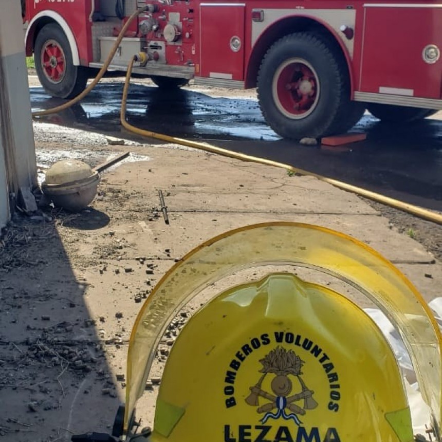 Actuación de Bomberos Voluntarios